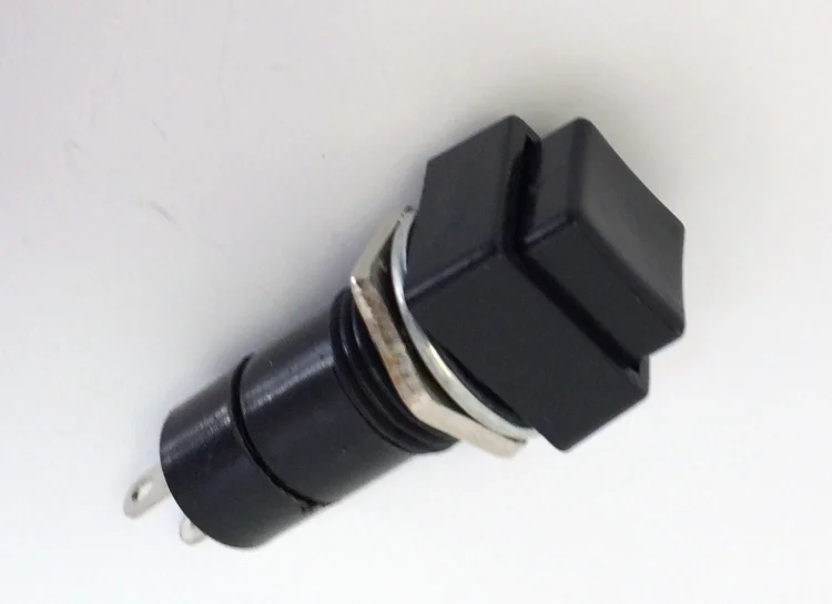 (image for) MOMENTARY SQUARE PUSH BUTTON BLACK CENTER