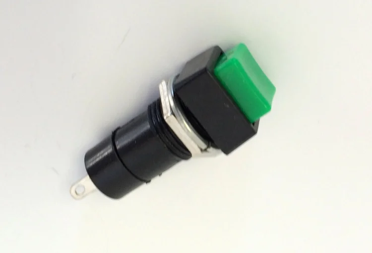 (image for) MOMENTARY SQUARE PUSH BUTTON GREEN CENTER